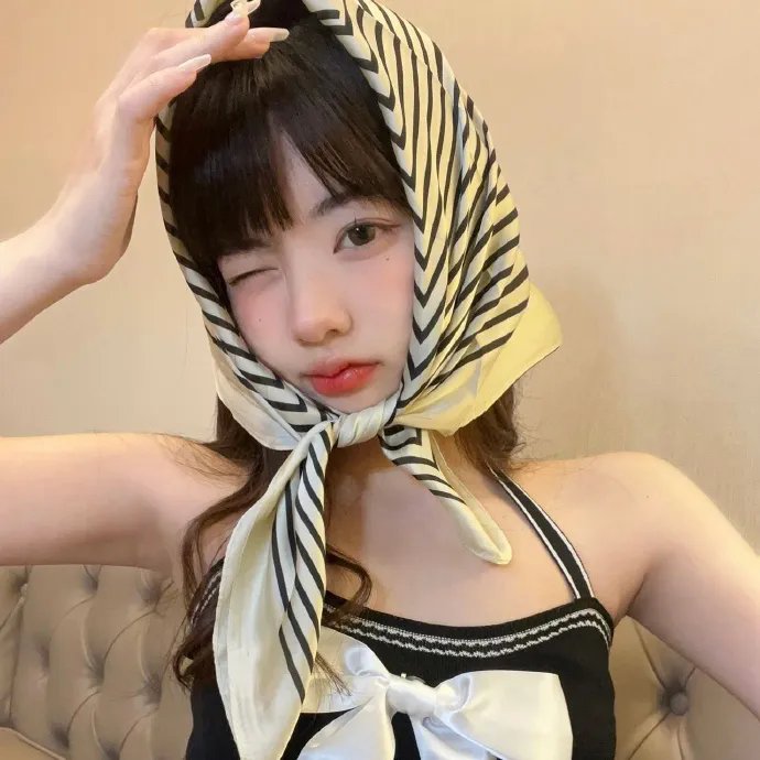 芙蓉女